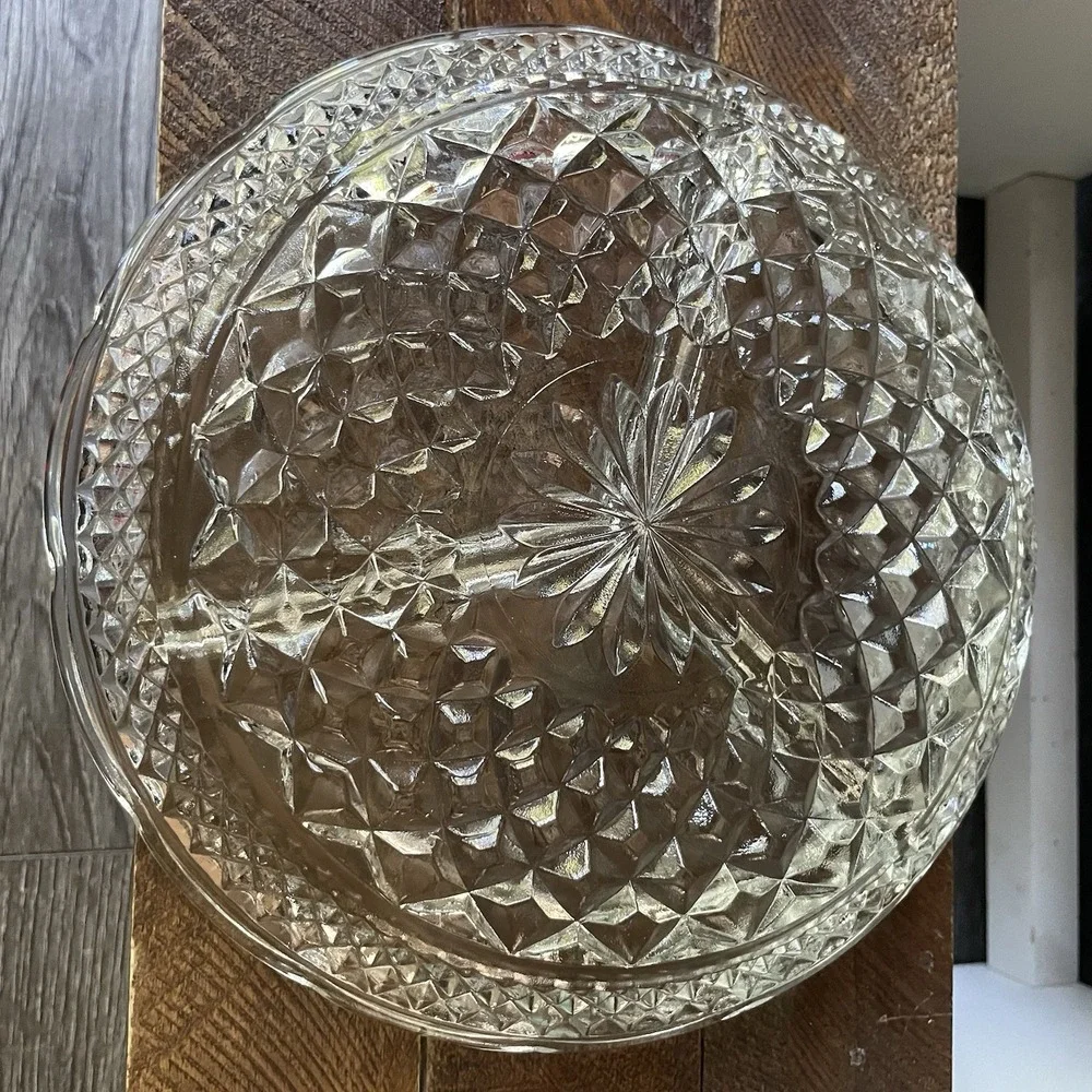 Anchor Hocking clear‎ glass divided relish dish 8 1/4
